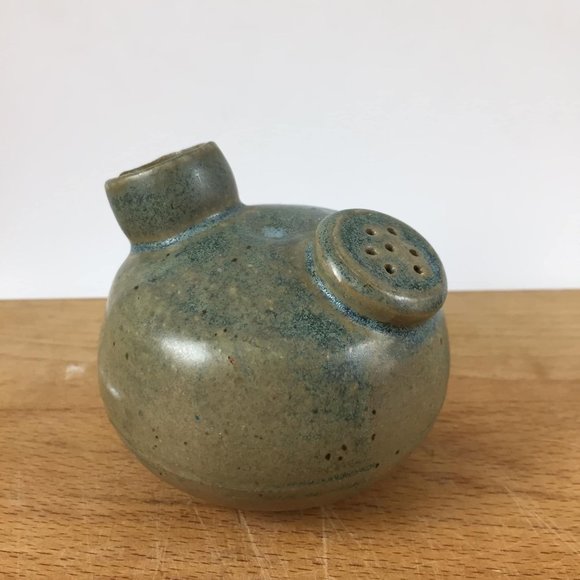 Studio Pottery Small Teapot with Plug and Strainer Spout Unique - Picture 2 of 7